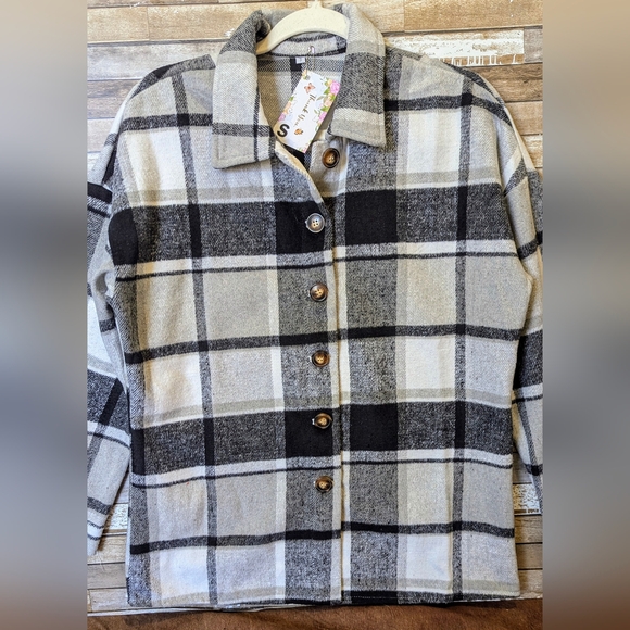 NWT Black Gray Plaid Flannel Shacket W Button Down - Picture 2 of 16